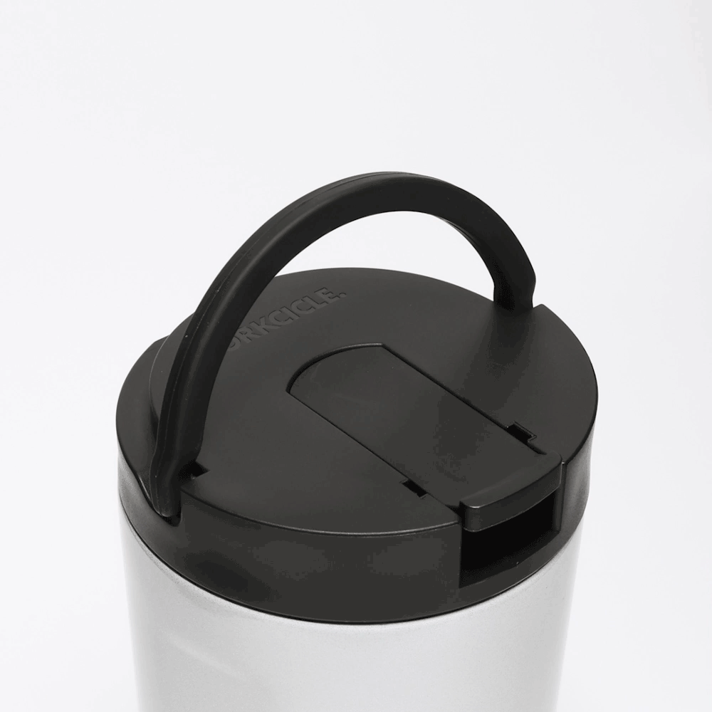 disney-kids-cup-e7 Kids_Cup_28_0906b7b6-4acf-4cb6-8c0d-d15f57c40b85.gif